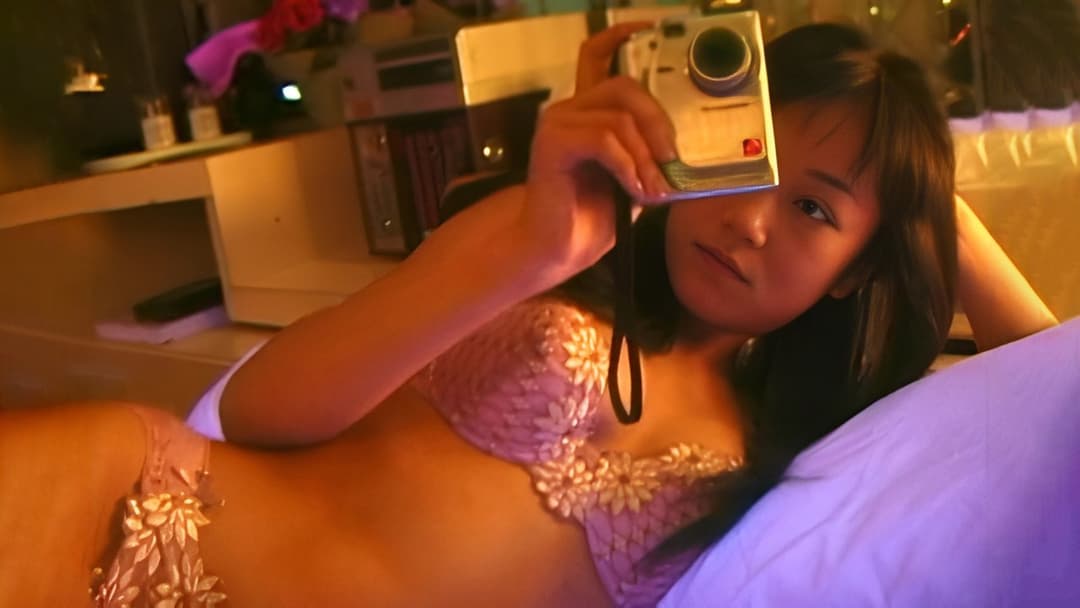 ビジターQ backdrop 3