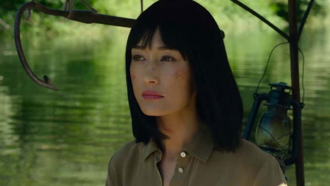 The Protégé backdrop 11