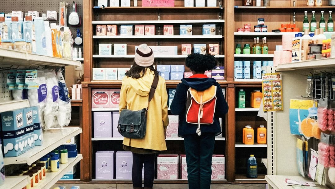 Ти тут, Боже? Це я, Марґарет backdrop 15