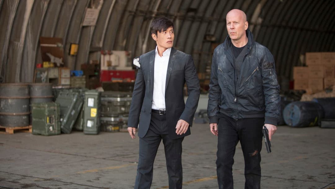 R.E.D. 2 - Noch Älter. Härter. Besser. backdrop 14