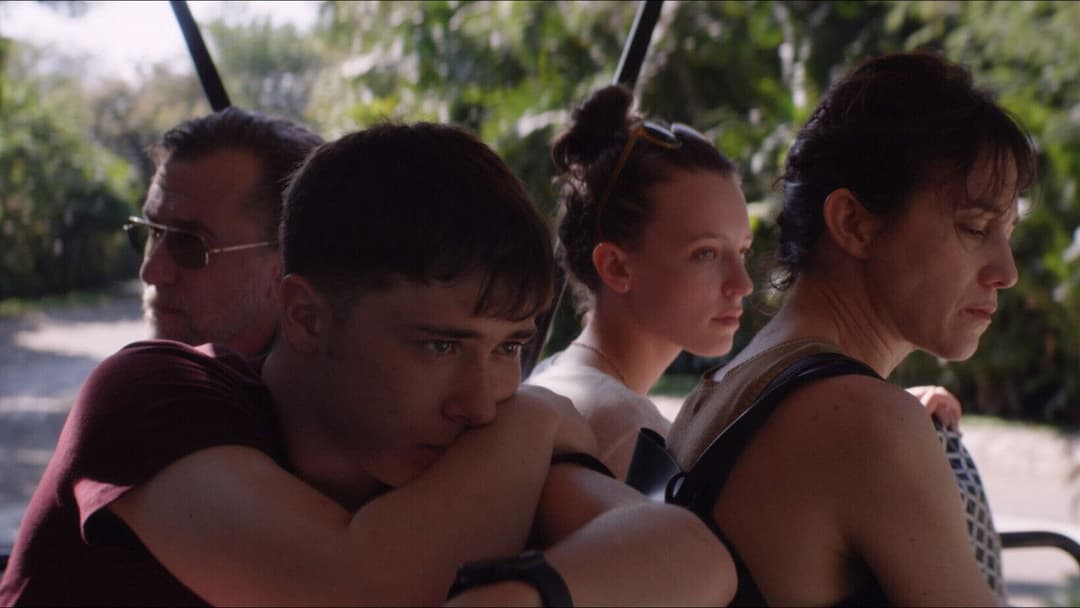 Sundown - Geheimnisse in Acapulco backdrop 10