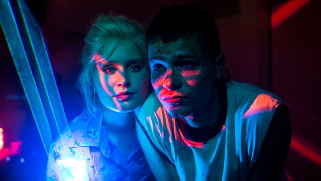 Babyteeth backdrop 2