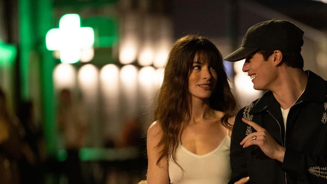 The Idea of You backdrop 17