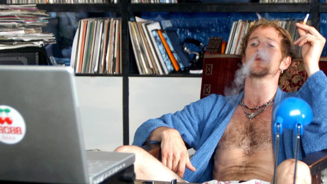 It's All Gone Pete Tong backdrop 4