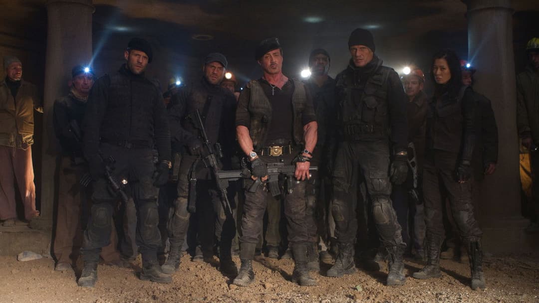 The Expendables 2 backdrop 16