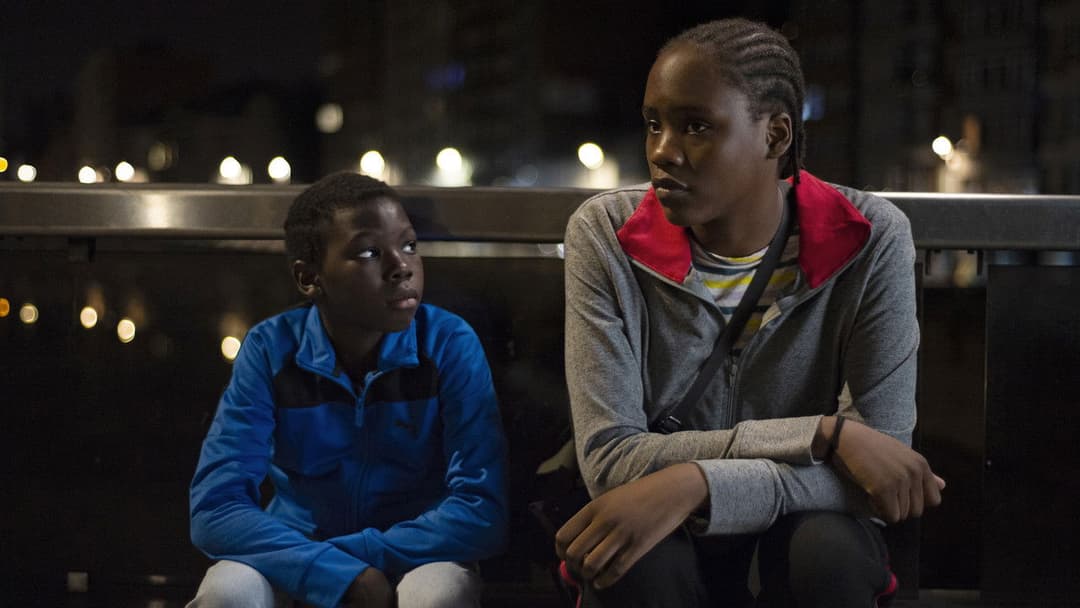 Tori & Lokita backdrop 9