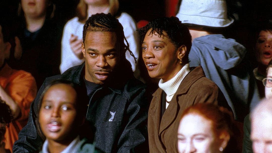 Forrester - Gefunden! backdrop 10