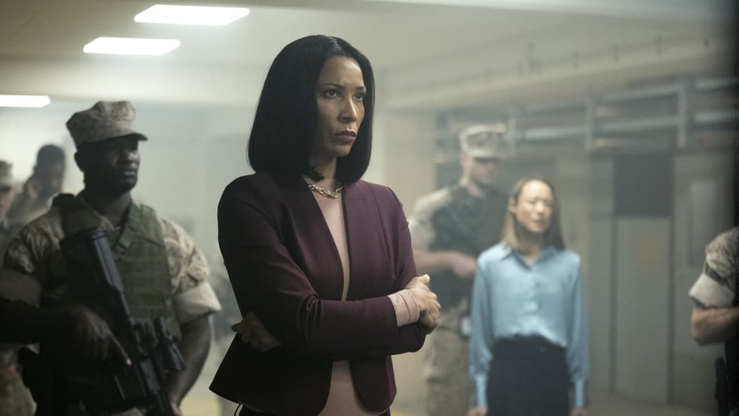 Поза юрисдикцією backdrop 14