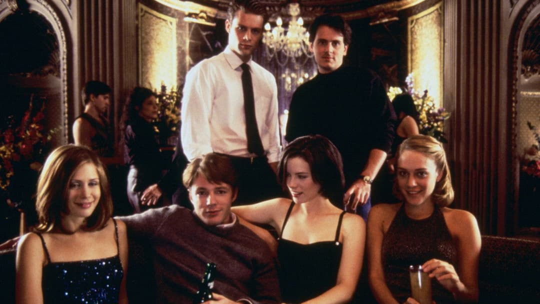 Last Days of Disco - Nachts wird Geschichte gemacht backdrop 2