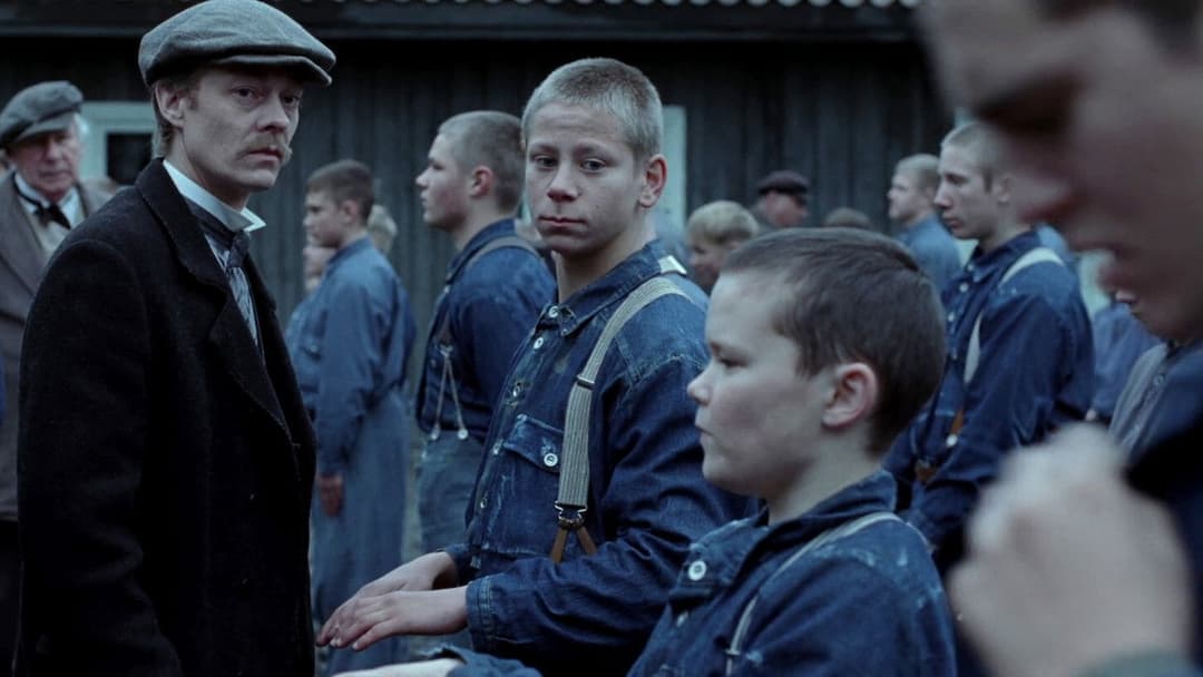 King of Devil's Island backdrop 10