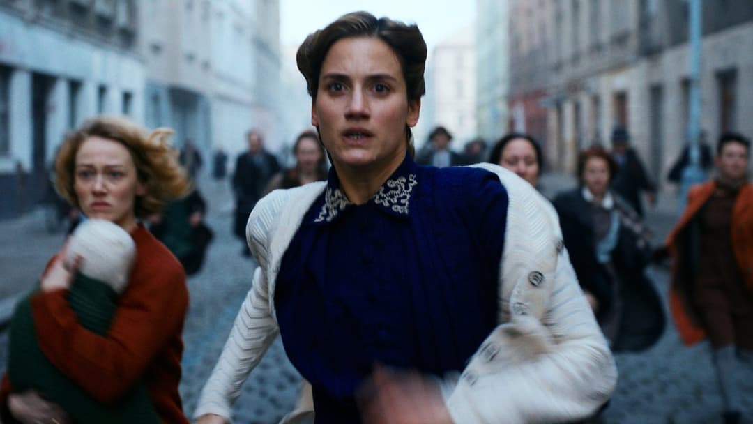 The Shadow in My Eye backdrop 3