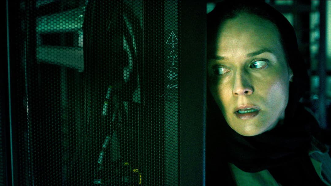 Оперативник backdrop 3