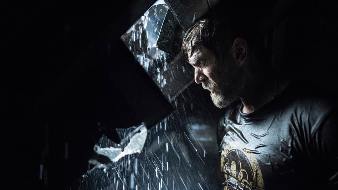 Хижаки backdrop 7