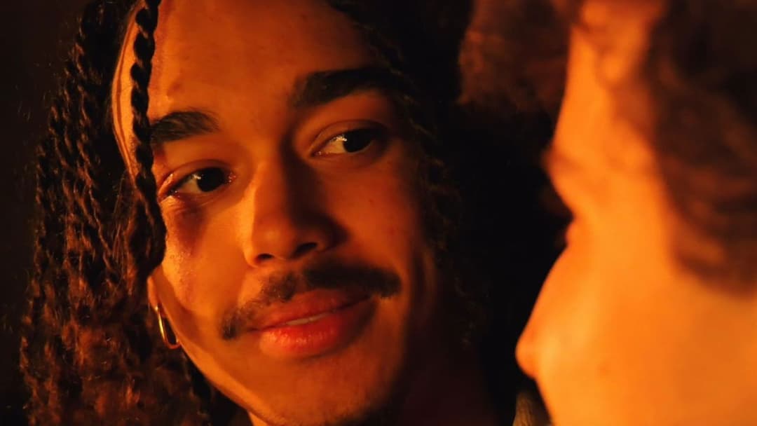 The Portrait of a Bird backdrop 4