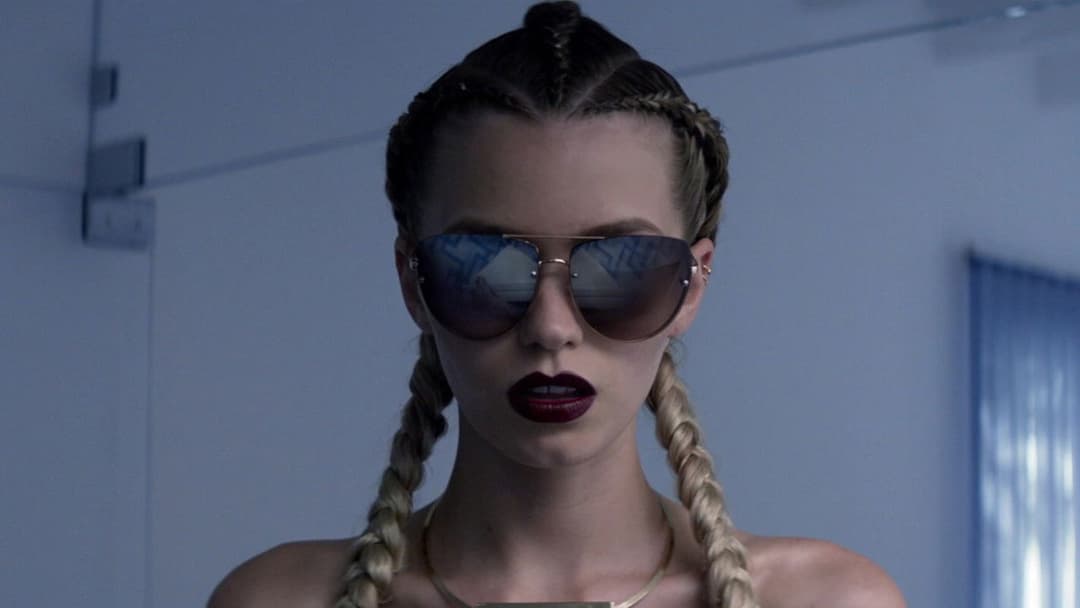 The Neon Demon backdrop 2