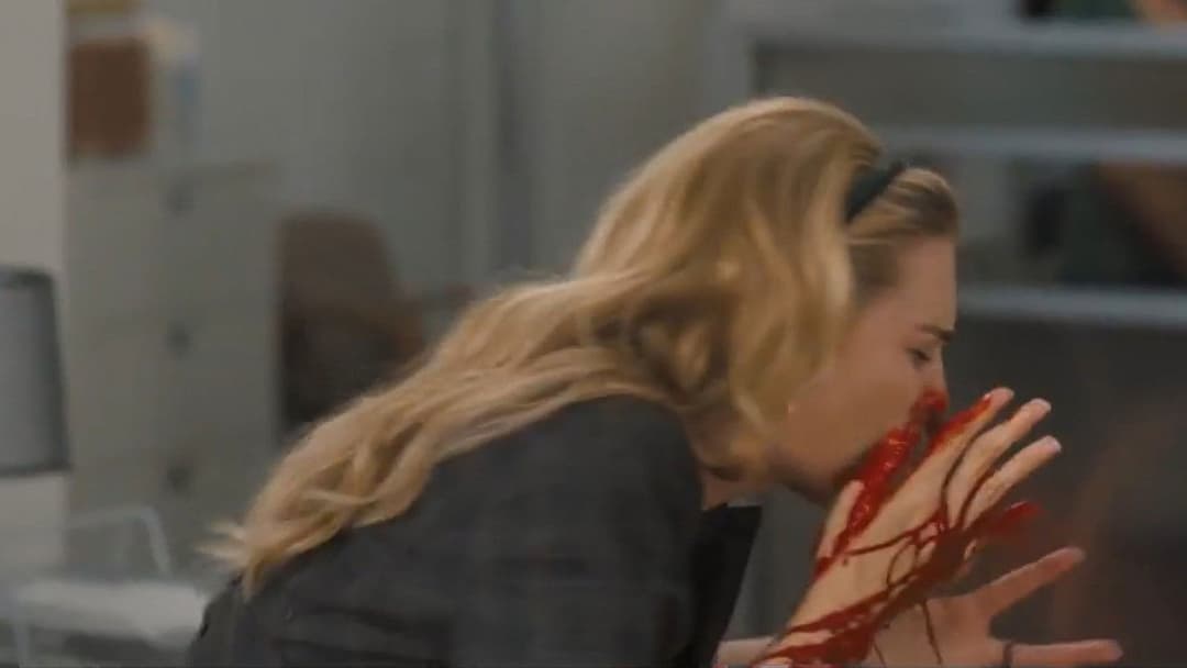 Drag Me to Hell backdrop 10