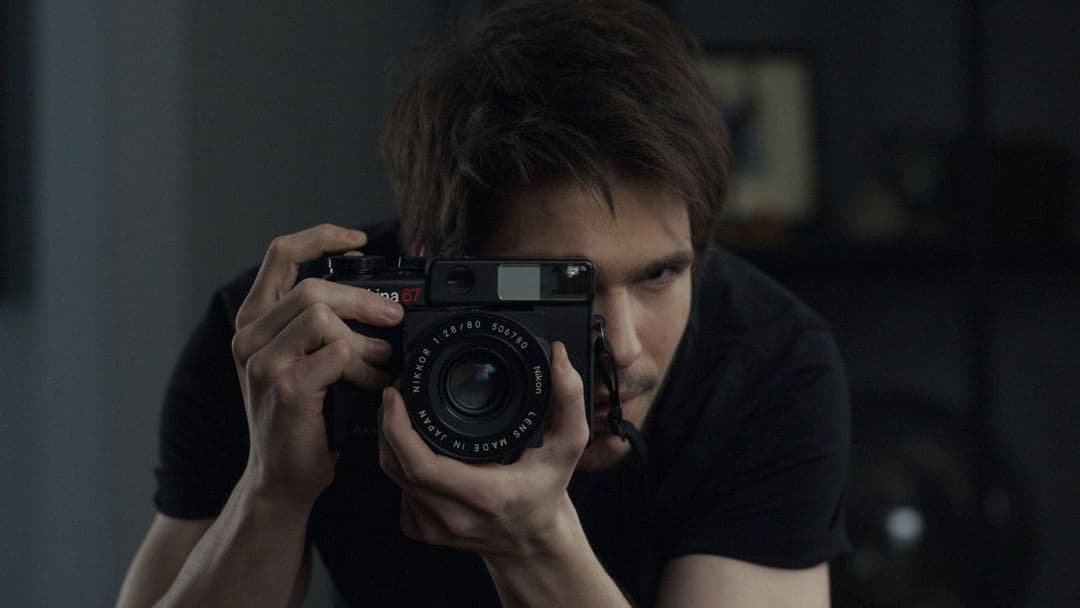 Who You Think I Am backdrop 13