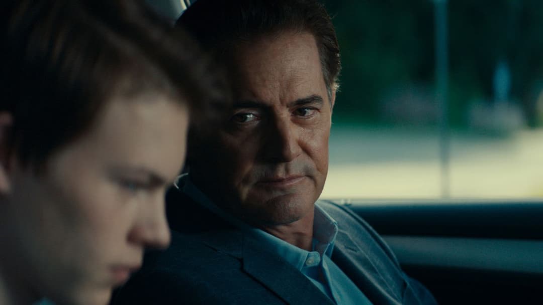 Giant Little Ones backdrop 15