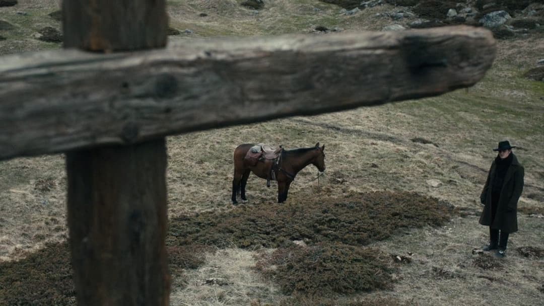 The Dark Valley backdrop 15