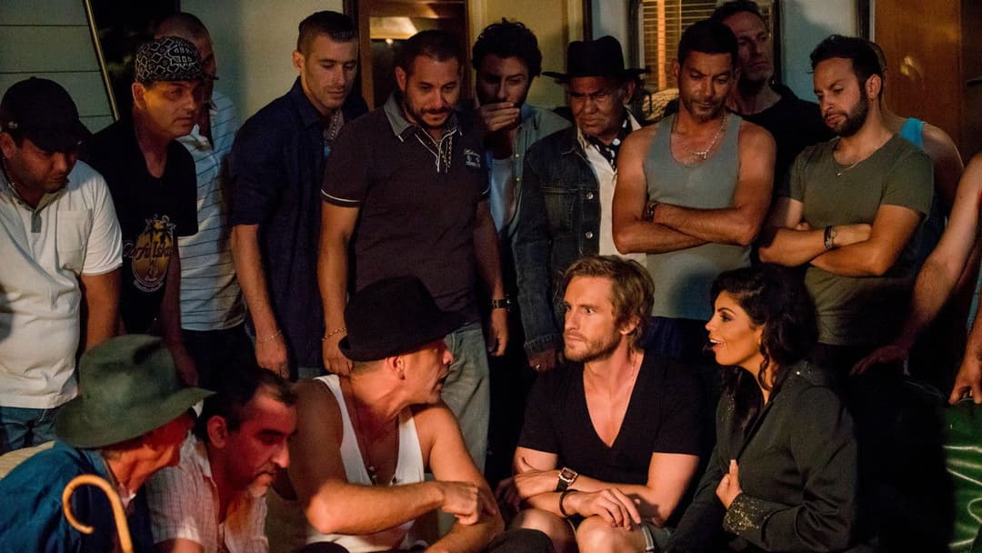 Alibi.com backdrop 9