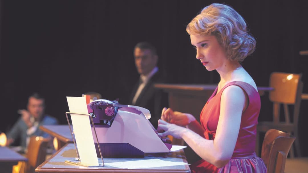 Mademoiselle Populaire backdrop 9