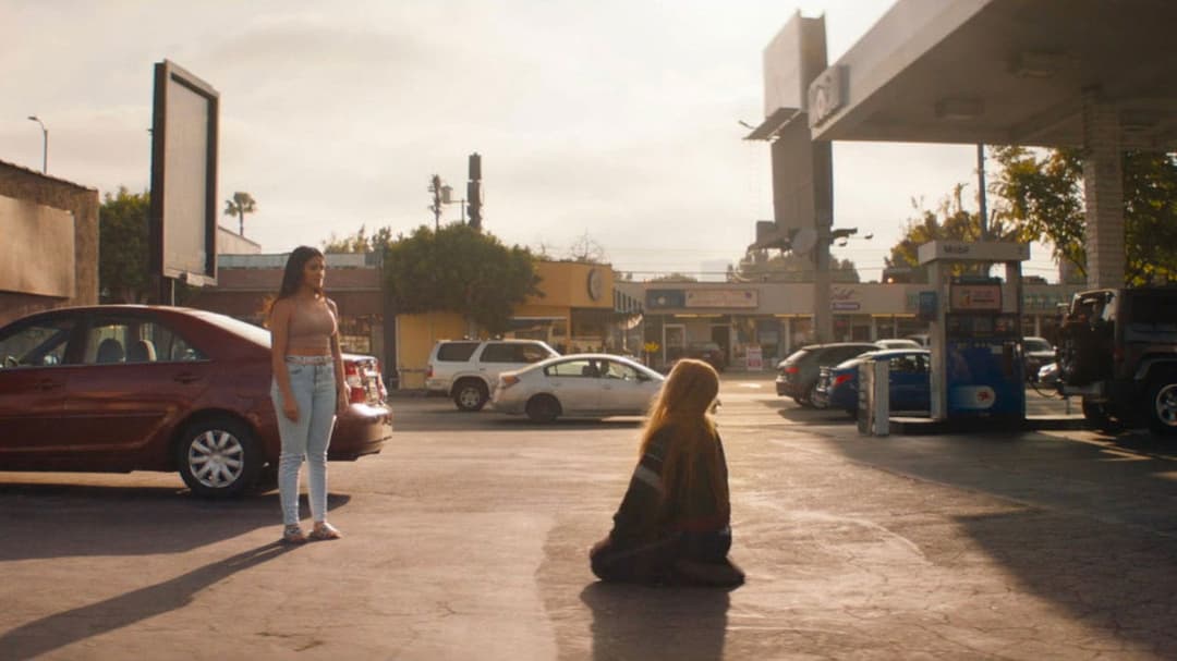 Kajillionaire backdrop 18