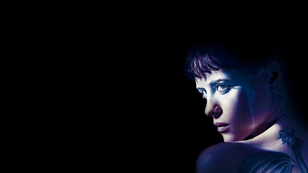 Дівчина у павутинні backdrop 7