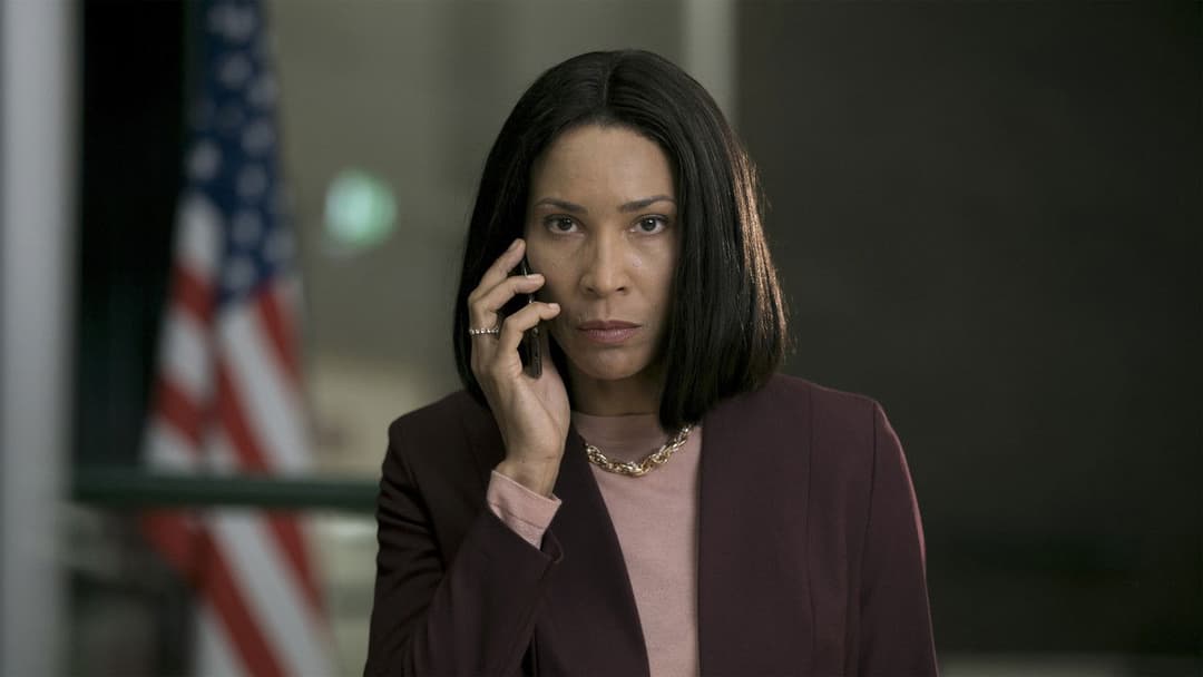 Поза юрисдикцією backdrop 10