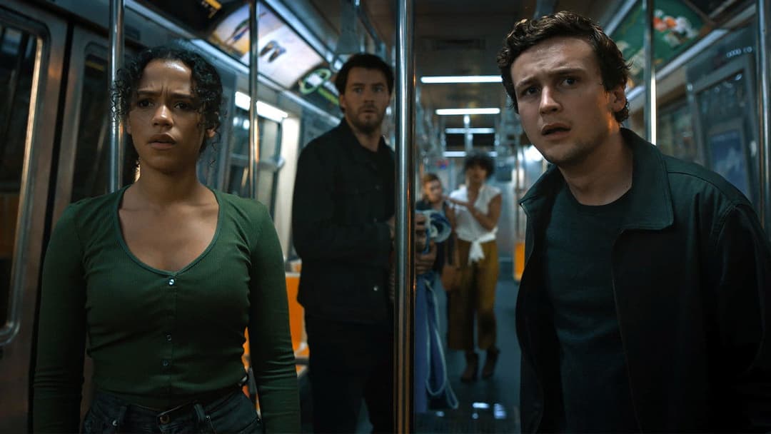 Escape Room 2: No Way Out backdrop 1