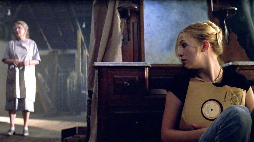 Der verbotene Schlüssel backdrop 8