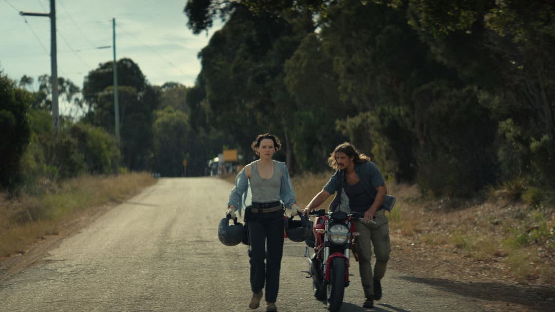 We Bury the Dead backdrop 8