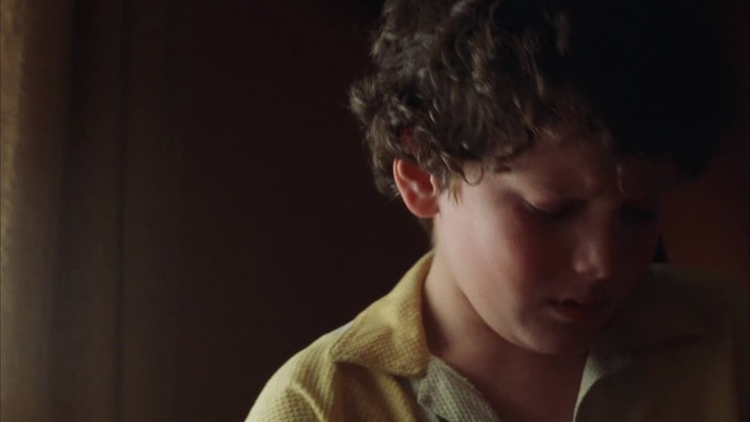 Серця в Атлантиді backdrop 6