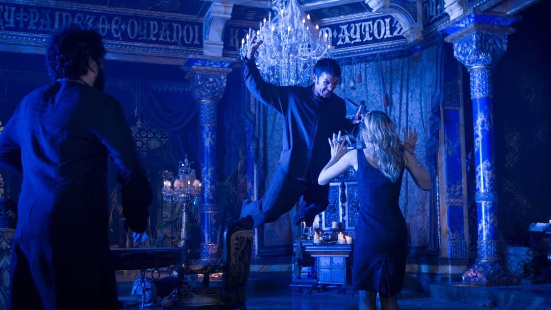 Drag Me to Hell backdrop 15