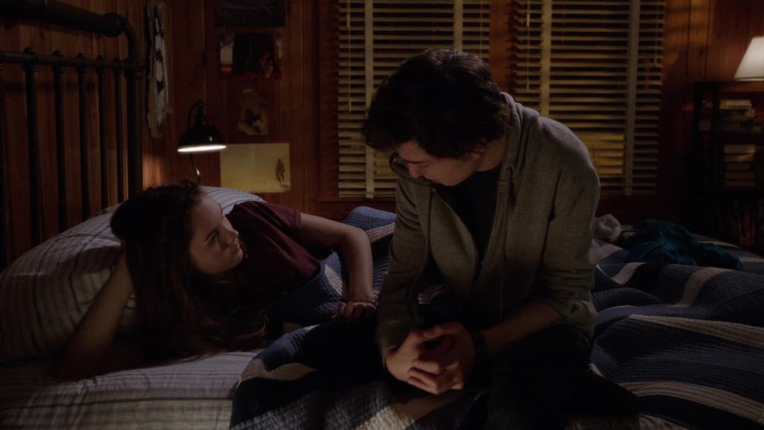 Love Stories - Erste Lieben, zweite Chancen backdrop 16