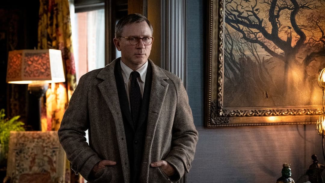 Ножі наголо backdrop 11