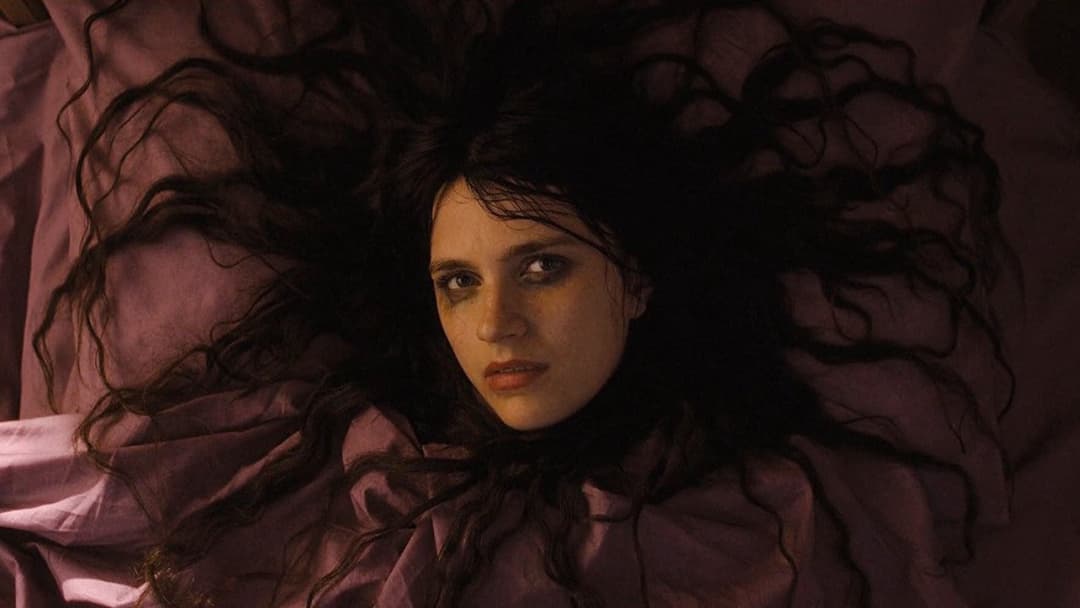 The First Omen backdrop 8