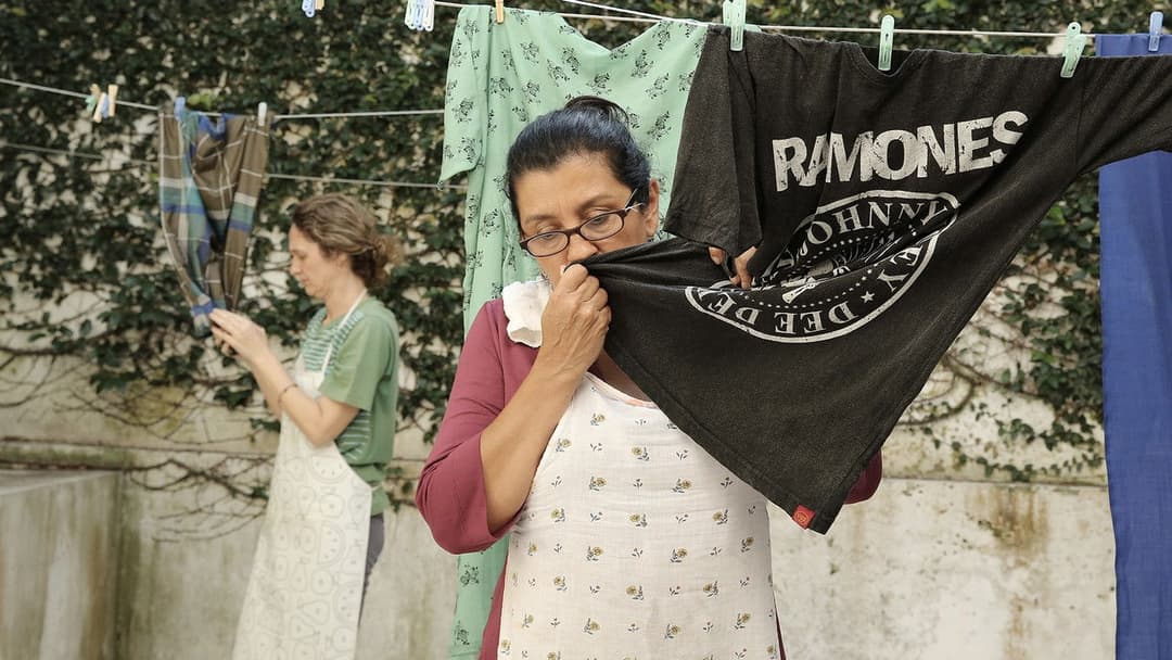 The Second Mother backdrop 9