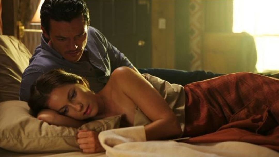 No One Lives backdrop 5