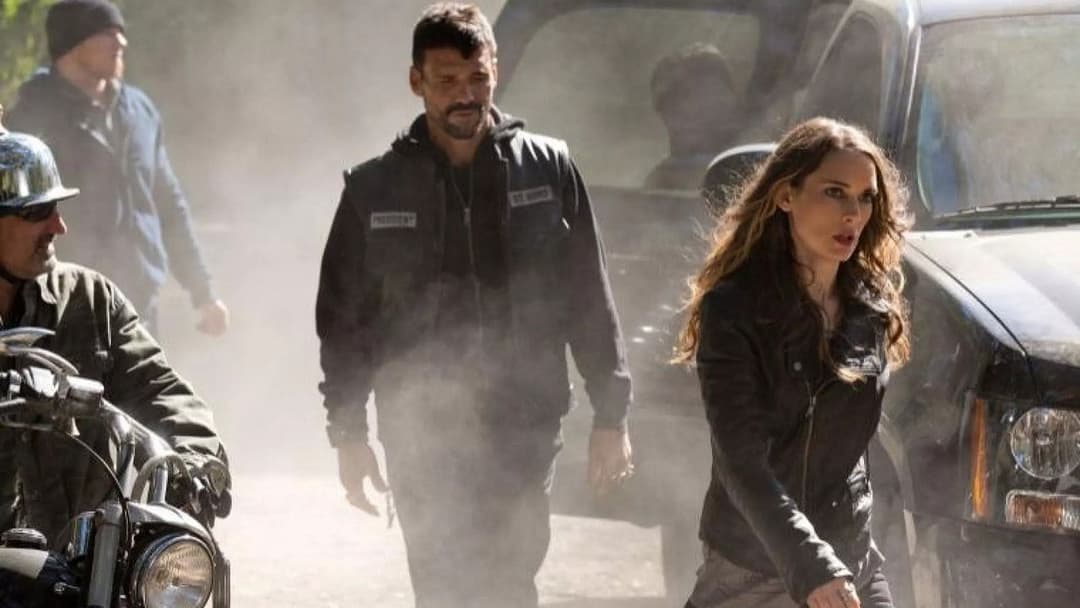 Homefront backdrop 20