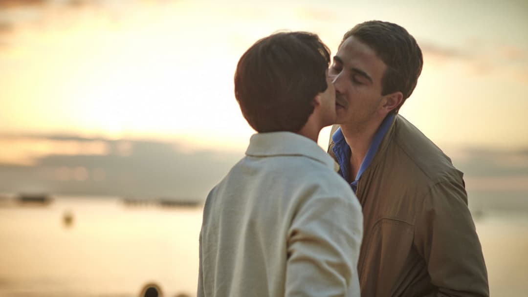 Holding the Man backdrop 11