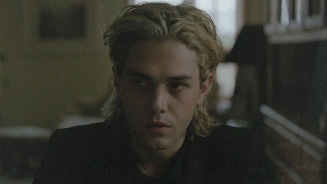 Tom at the Farm backdrop 10