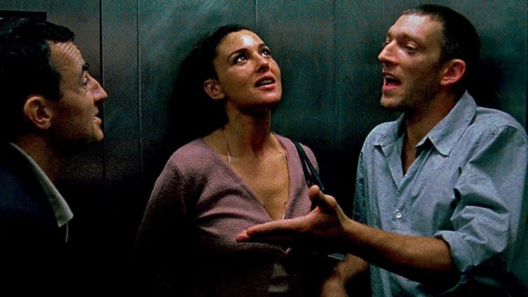 Irreversibel backdrop 5