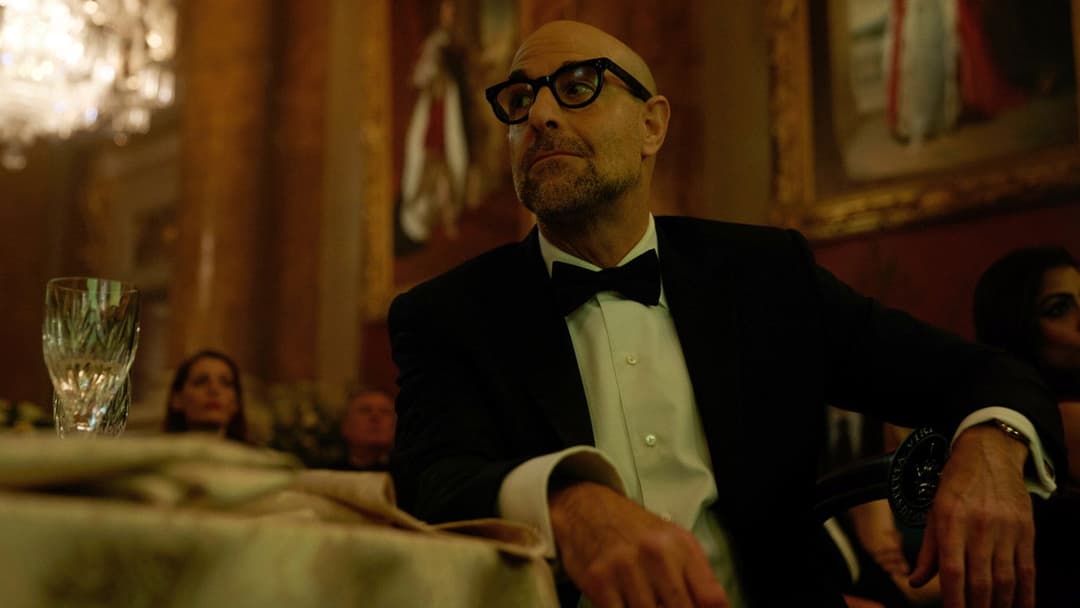 A Private War backdrop 12