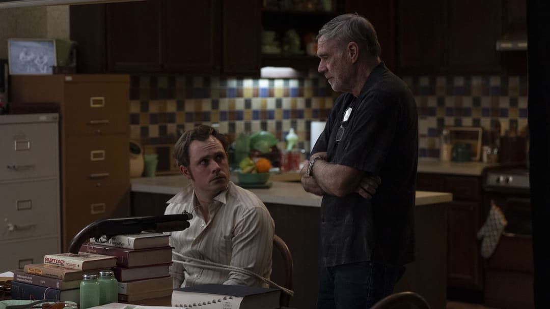 Dead Man's Wire backdrop 15