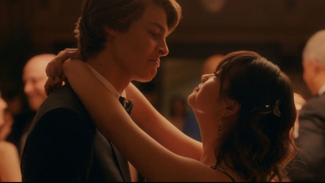 Prom Pact backdrop 15