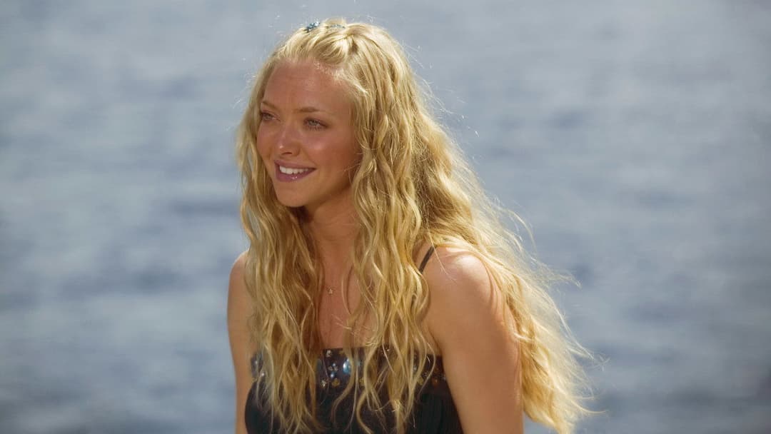 Mamma Mia! backdrop 8