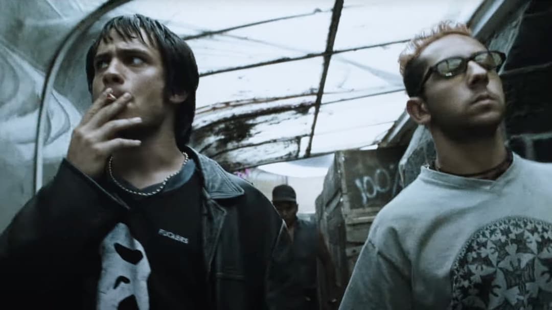 Amores perros backdrop 6