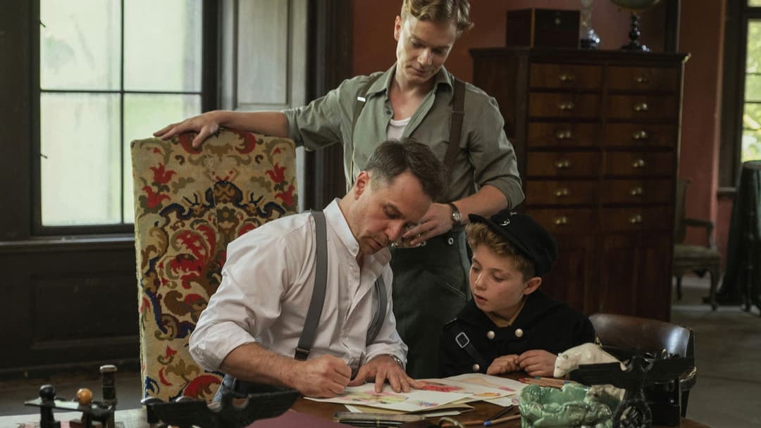 Jojo Rabbit backdrop 11