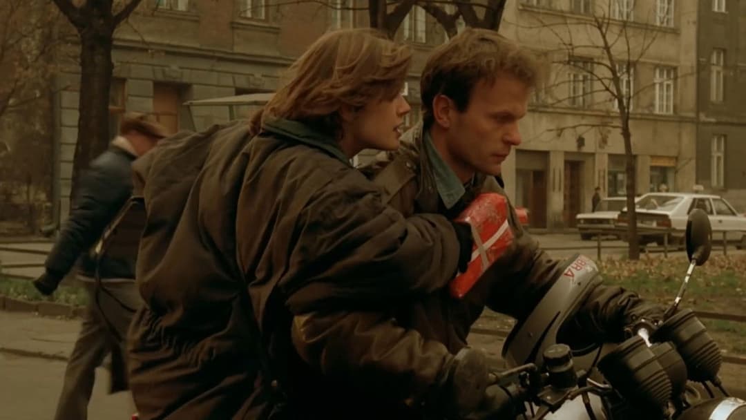 The Double Life of Véronique backdrop 9