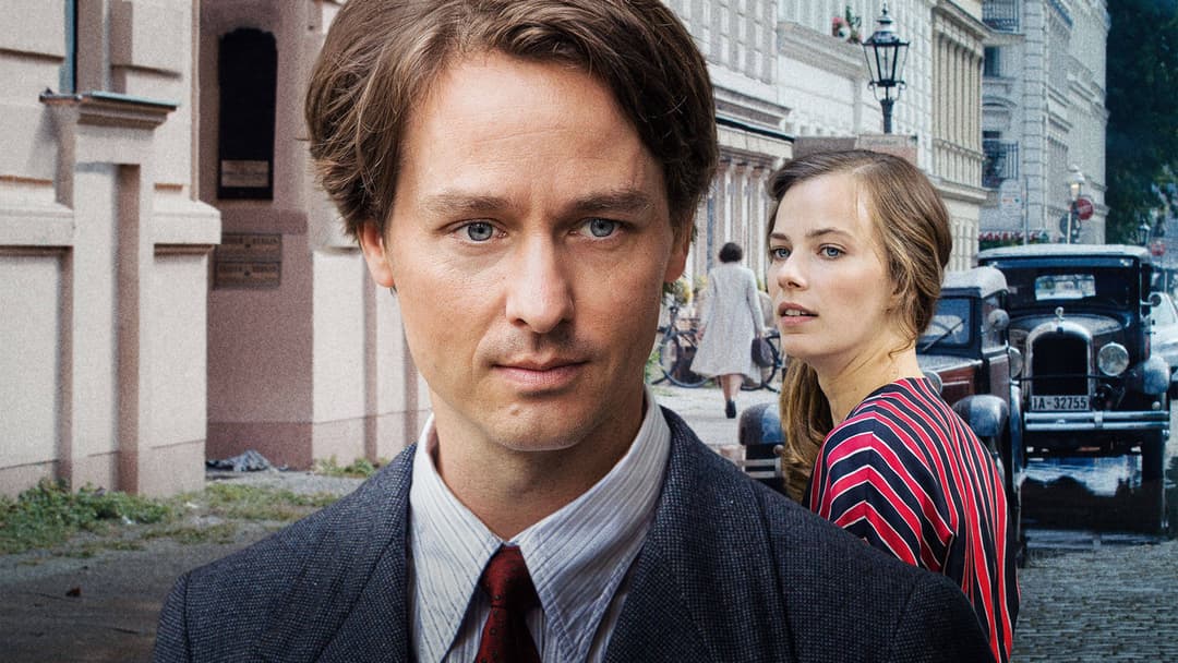 Fabian: Going to the Dogs backdrop 8